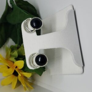 Vintage Sarah Coventry silver, black with rope detail Clip-on